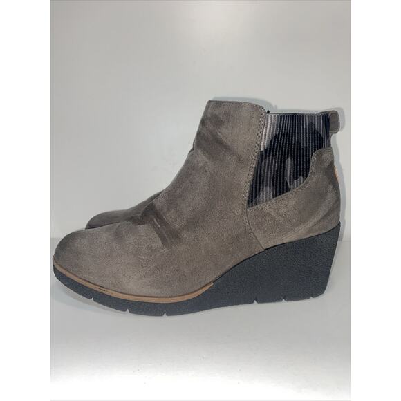 Dr. Scholl’s Women’s Size 8M Lean in Grey Suede Wedge Comfort Ankle Booties - Picture 3 of 15